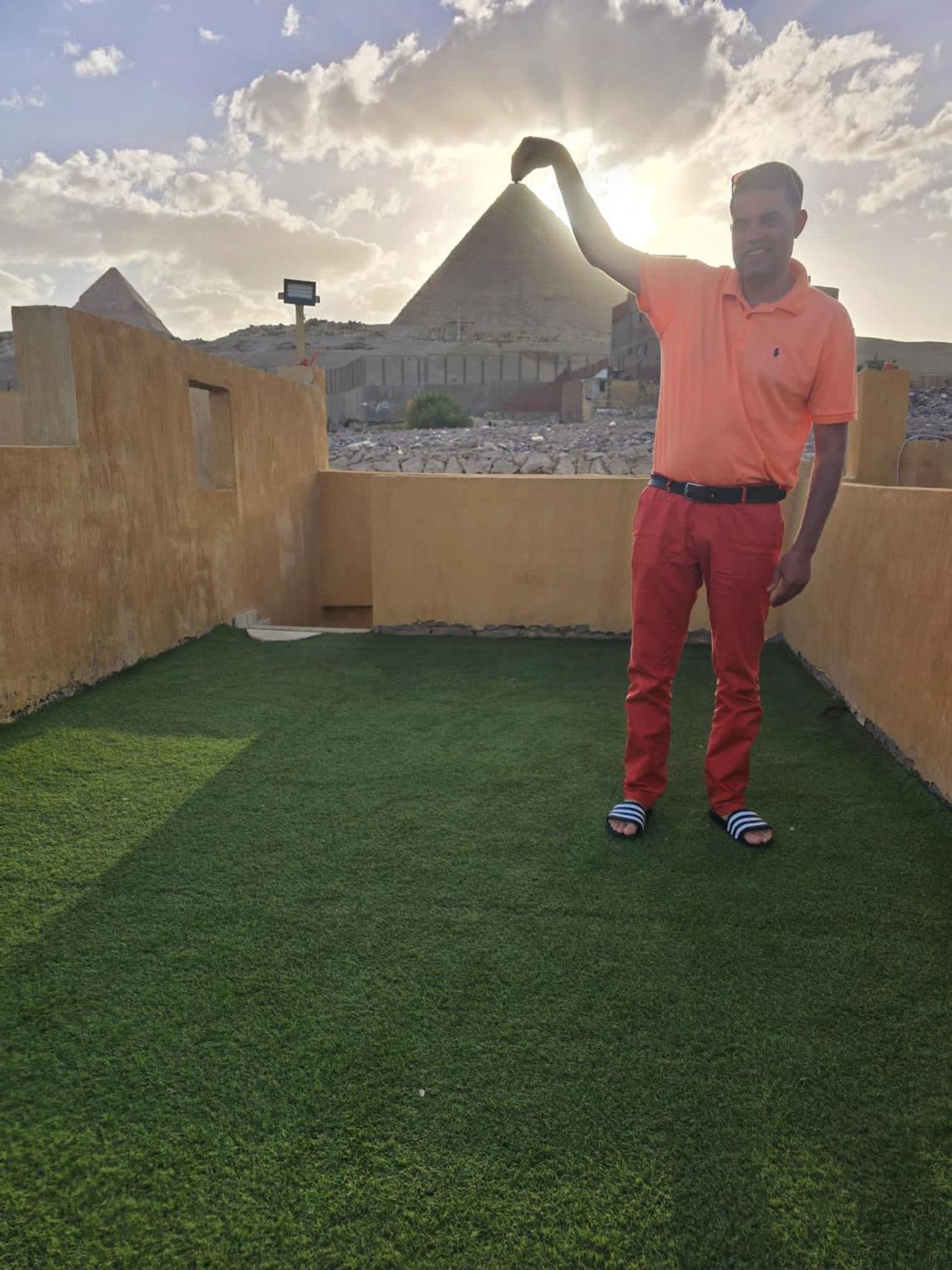 Sidi Hamad Pyramids View Hotel Kafret el-Gabal Kültér fotó