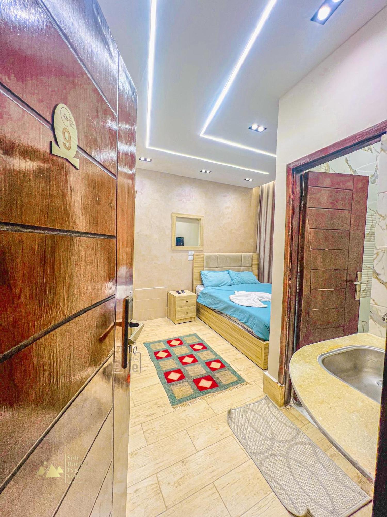 Sidi Hamad Pyramids View Hotel Kafret el-Gabal Kültér fotó