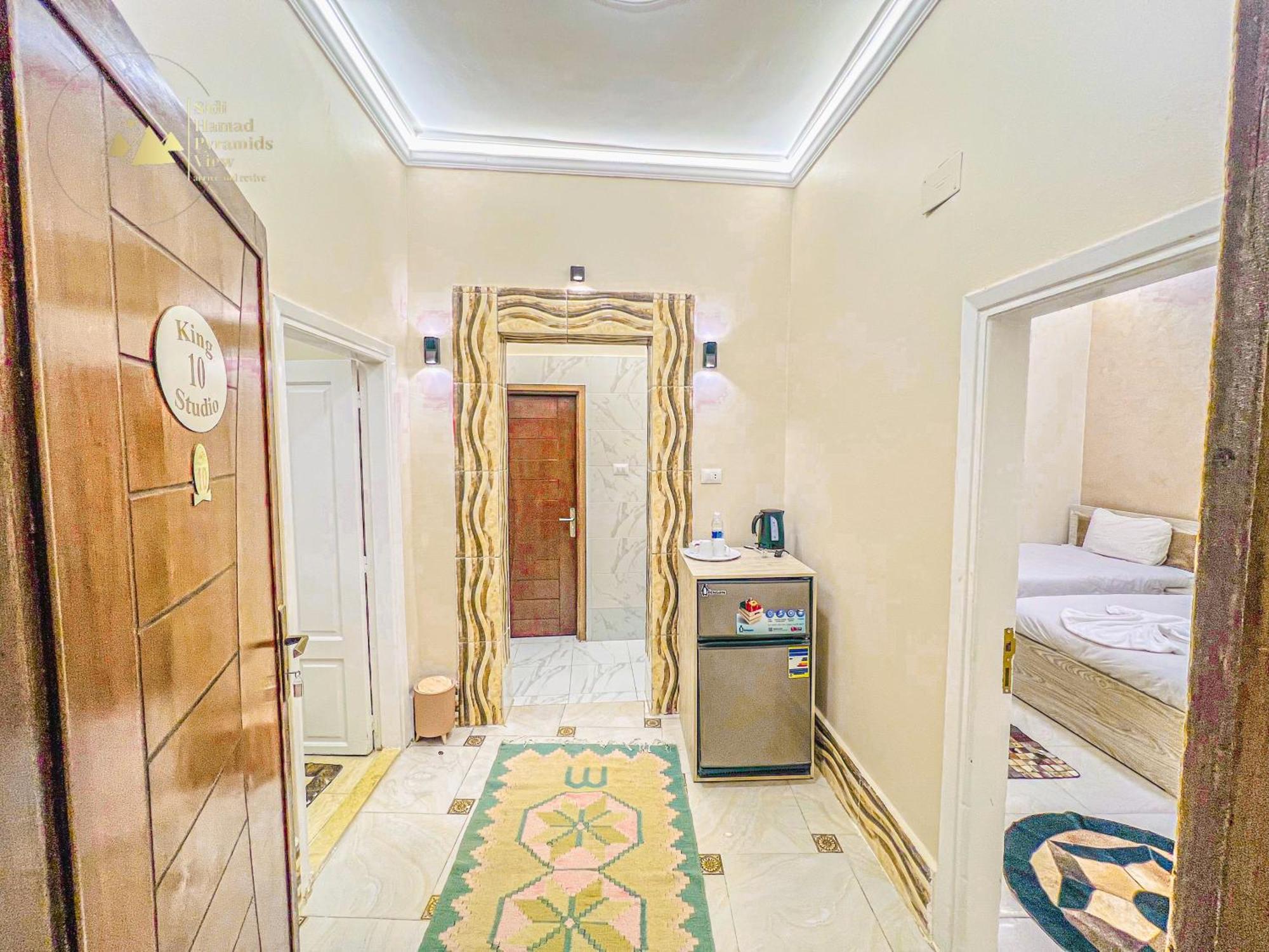 Sidi Hamad Pyramids View Hotel Kafret el-Gabal Kültér fotó